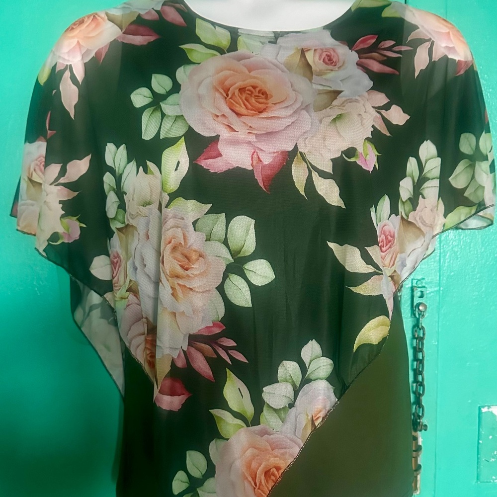 Olive green shawl style floral top size xl